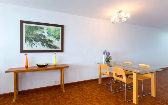 Baan TiewKlurn Beachfront Condomium