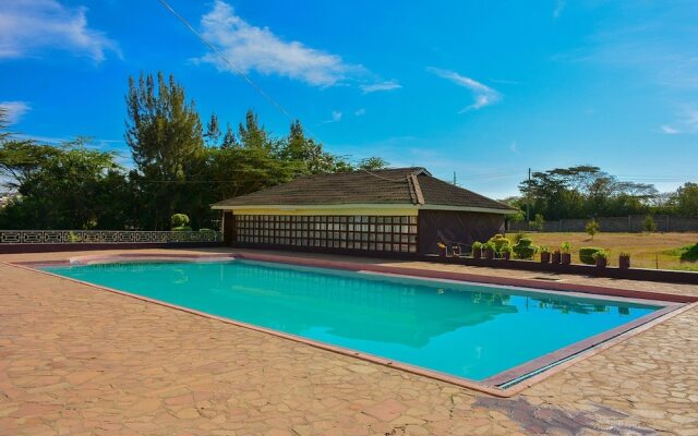 Seasons Narok Hotel