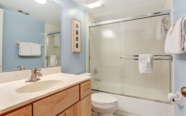 Coastal Condo with Ocean Viewing Pleasure by RedAwning