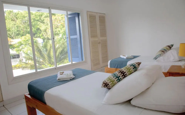 Green9 Hotel & Beach Resort Same