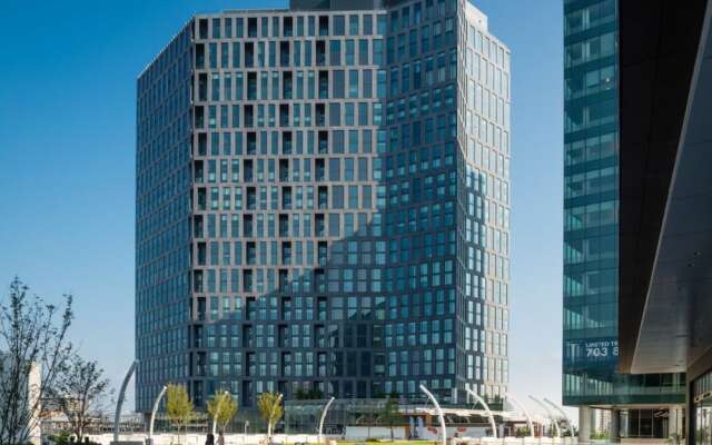 Bluebird Suites at Park Crest