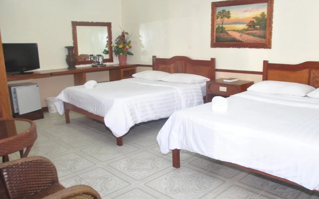 Tonglen Eco Resort