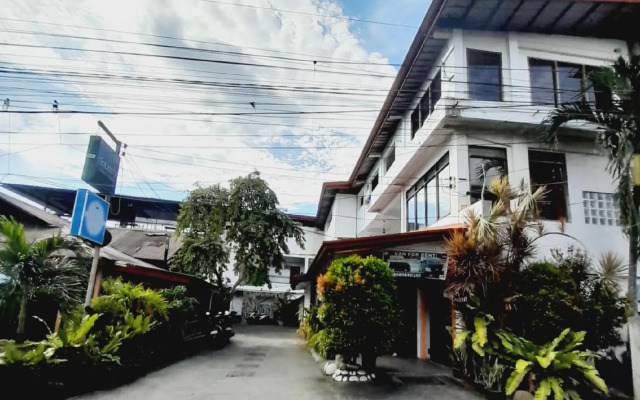 Antonio's Pension House