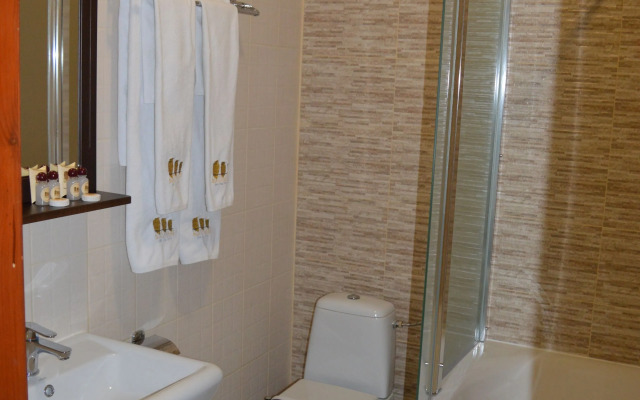 Курорт для уединения «Богольвар»