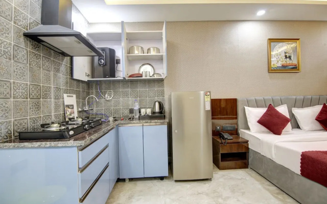 Lime Wood Stay Near Huda City Centre