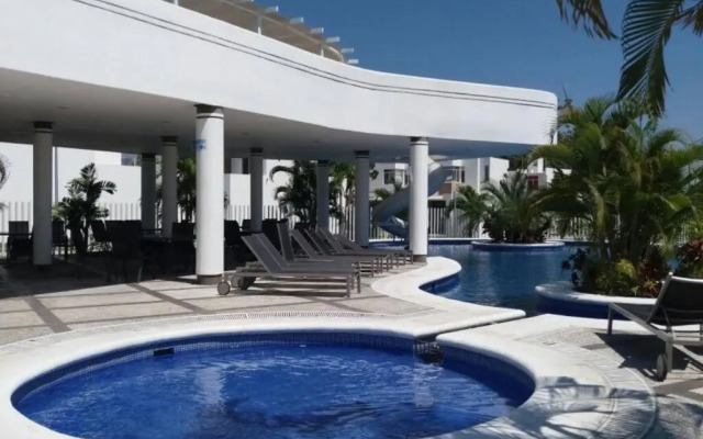 Casa Diamante Azul