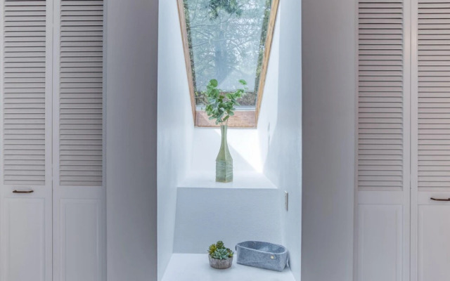 Spring Home 42