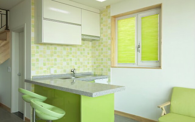 Ganghwa Romantic Cube Pension