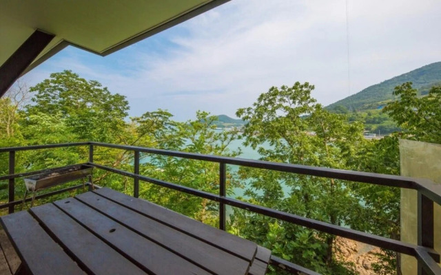 Yeosu Yewon Healing Pension