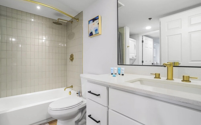 Well Appointed Apartments W Full Comfort