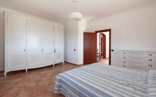 Tenuta San Cassiano with garden and pool