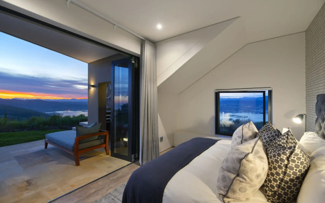 Alkira Lodge