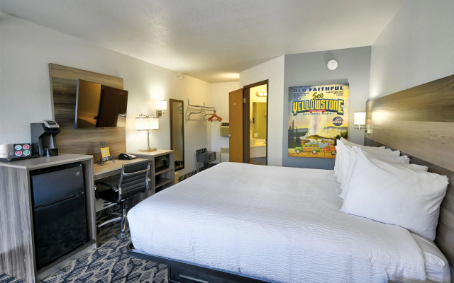 Travelodge by Wyndham Gardiner Yellowstone Park North
