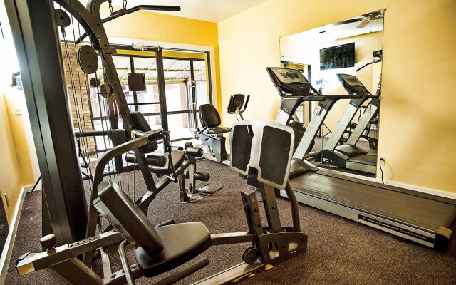 Express Inn & Suites