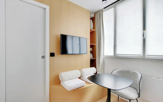 Charming Studio 2P - Place de la Republique
