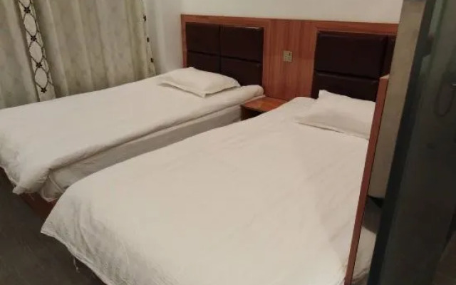 Pingtang Tianyi Hotel