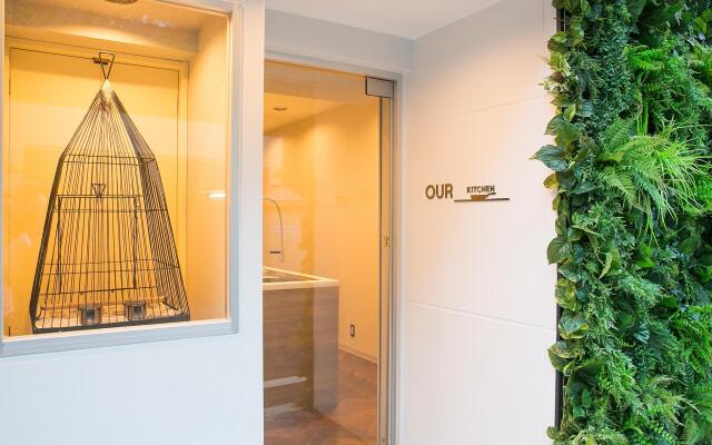 The Wardrobe Hostel Roppongi