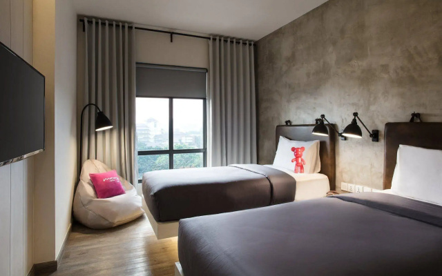 Moxy Bandung