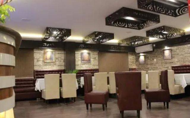 Hotel Golden Tulip