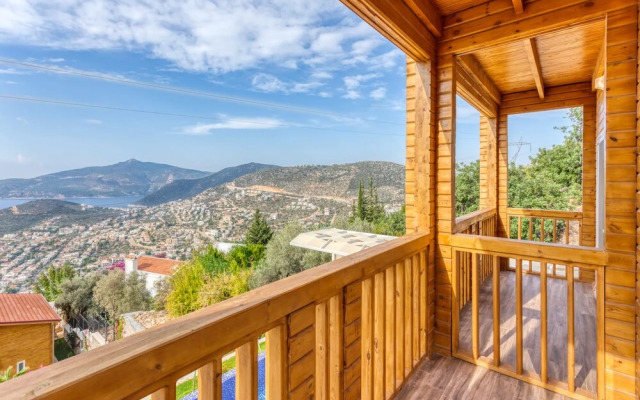 Villa Meryem by Akdenizvillam