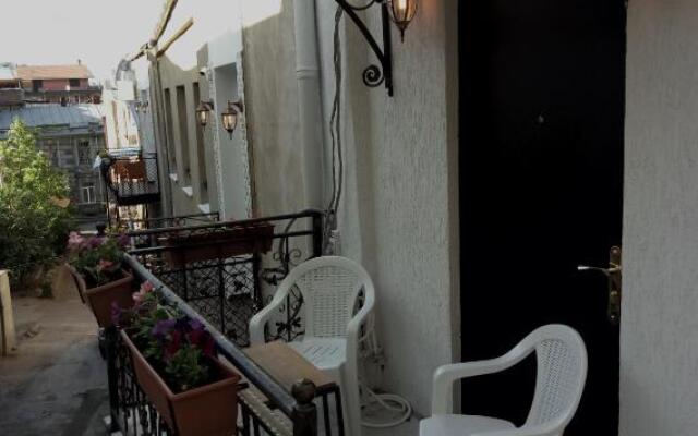 Old Tbilisi Narikala Apartment