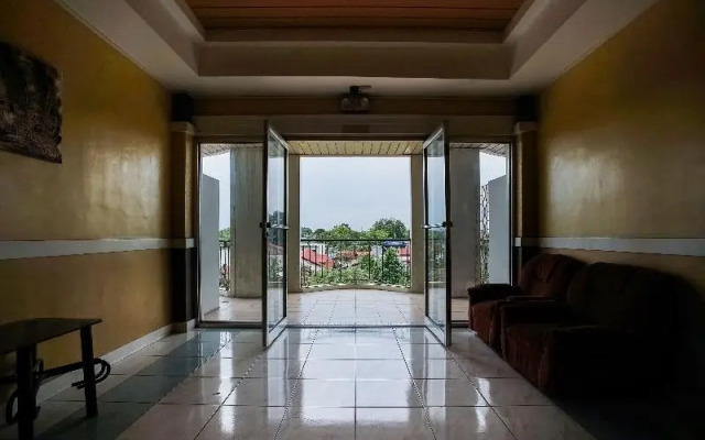 OYO 192 Tcc Condo-Hostel
