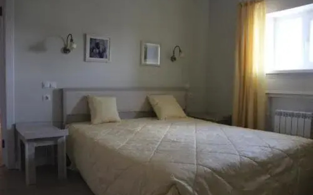 Na Dache Guest House