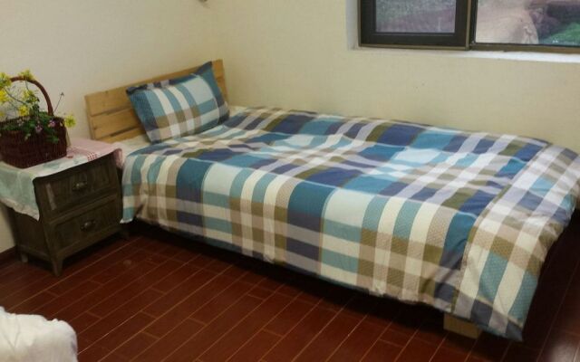 Julians Country Inn
