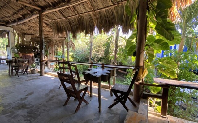 Posada Lulú La Bruja Bacalar