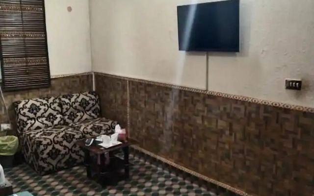 Royal Palace Hotel Lahore