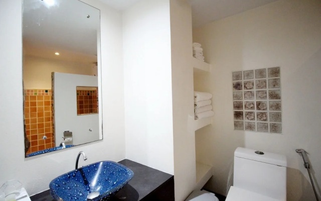 Sasha House-Hotel-Senanikom