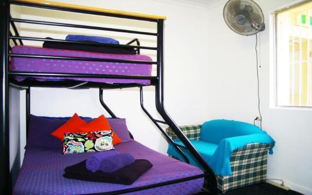 Zing Backpackers