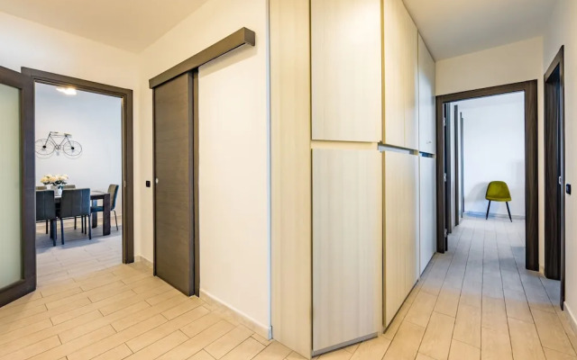 Casa Kenzo With Parking by Napoliapartments