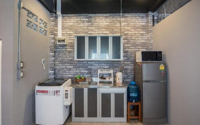 Buathai Loft Hostel Hua Hin