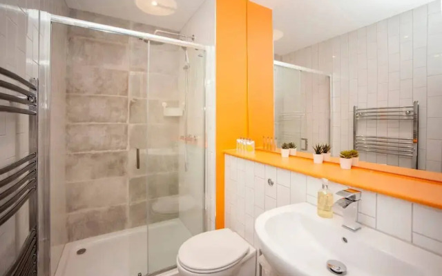 Higgihaus 3a Sleeps 4  Monday - Friday