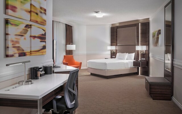 Delta Hotels by Marriott Edmonton Centre Suites