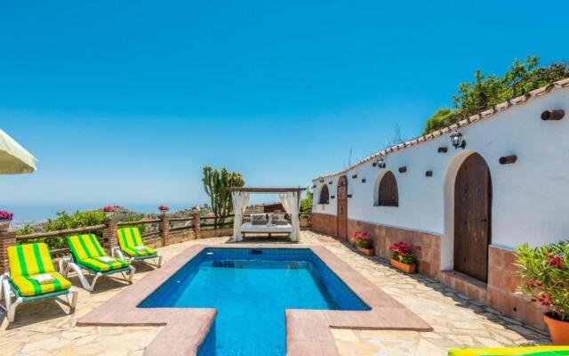 Villa Pinto Torrox by Ruralidays
