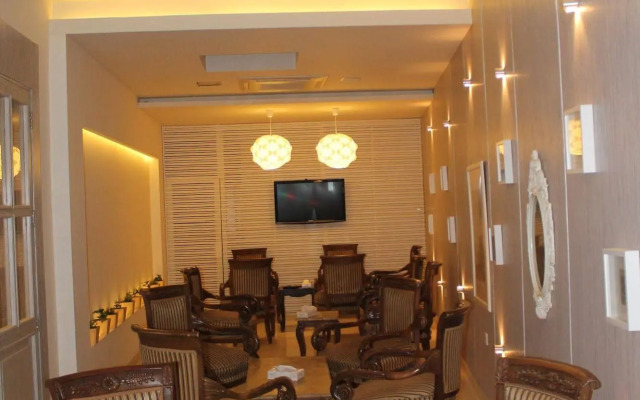 Al-Ballouti Hotel Suites