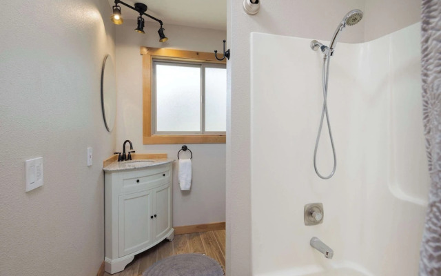 Diamond Retreat in Bend for 6!