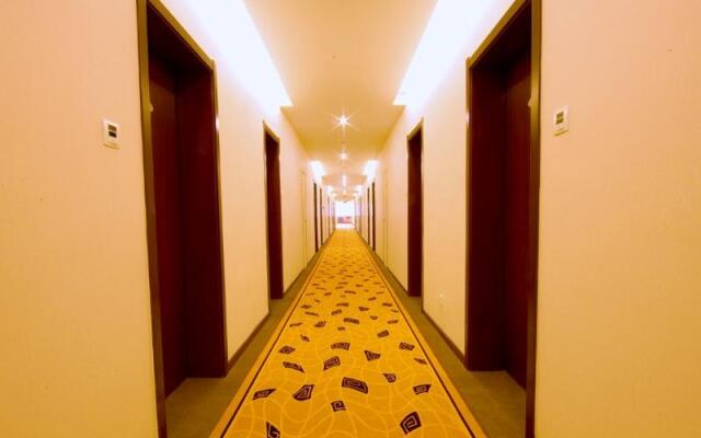 Dunhuang Jinye Hotel