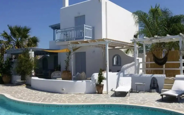 Riviera paradise villa with private pool