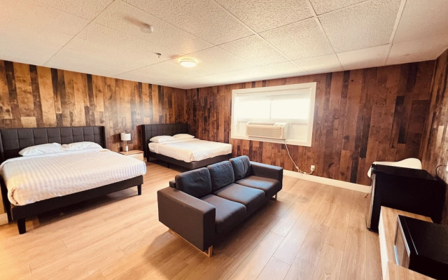 Camrose LeChateau Hotel