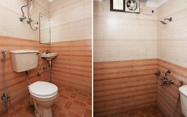 OYO 27812 Hotel Shobha Residency