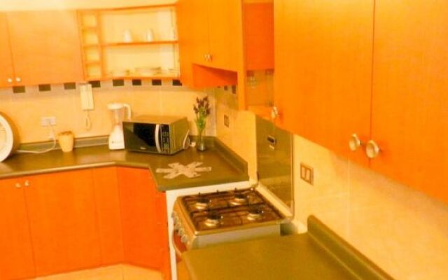 Trujillo - El Golf Apartments