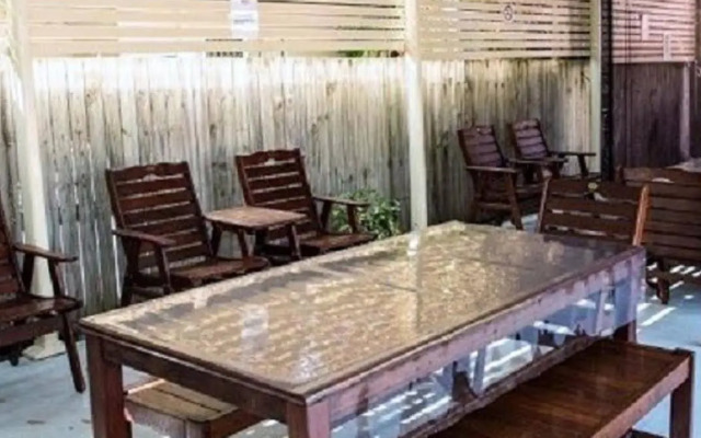 Garden City Motor Inn