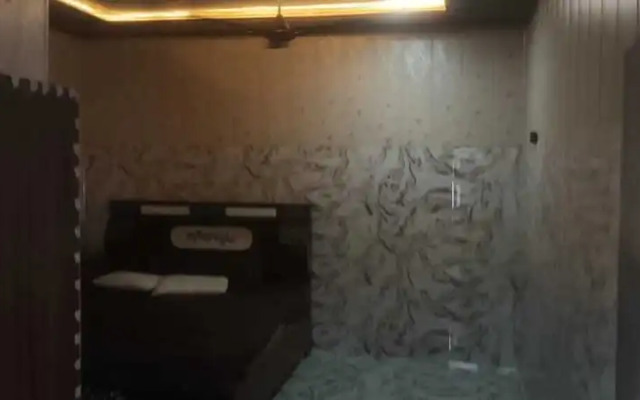 G.D Guest House By GRB