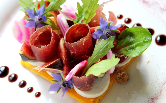 Logis Hôtel Restaurant Le Cheval Blanc