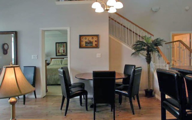 Sunset Waterfront Resort by KVR