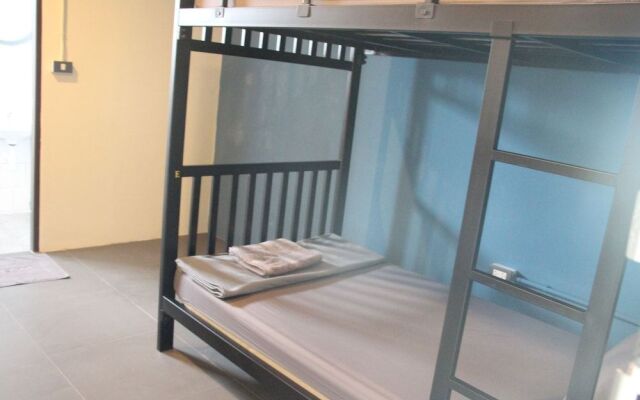 Yamyen Hostel