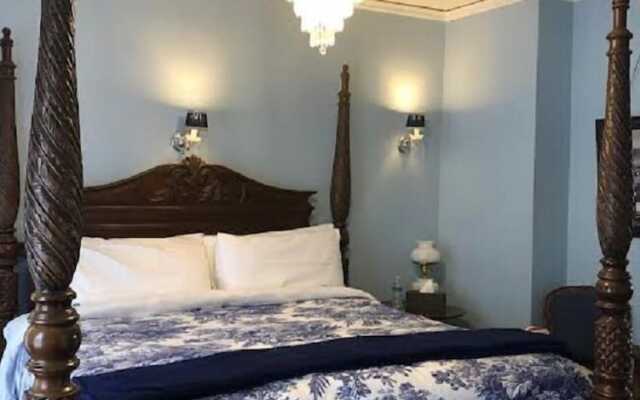 The Pendleton House Bed and Breakfast